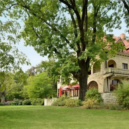 Parkhotel Unter Den Linden 4* Halberstadt