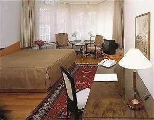 Parkhotel Unter Den Linden 호텔 할버슈타트