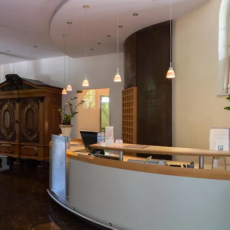 호텔 Parkhotel Unter Den Linden 할버슈타트