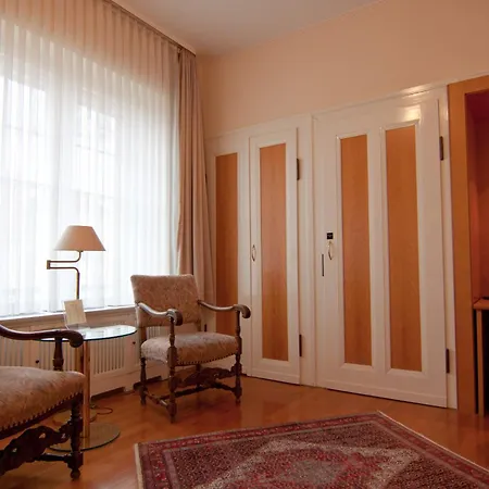 Parkhotel Unter Den Linden Hotel 4*