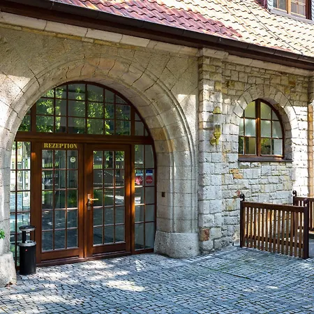 Hotel Parkhotel Unter Den Linden 4*